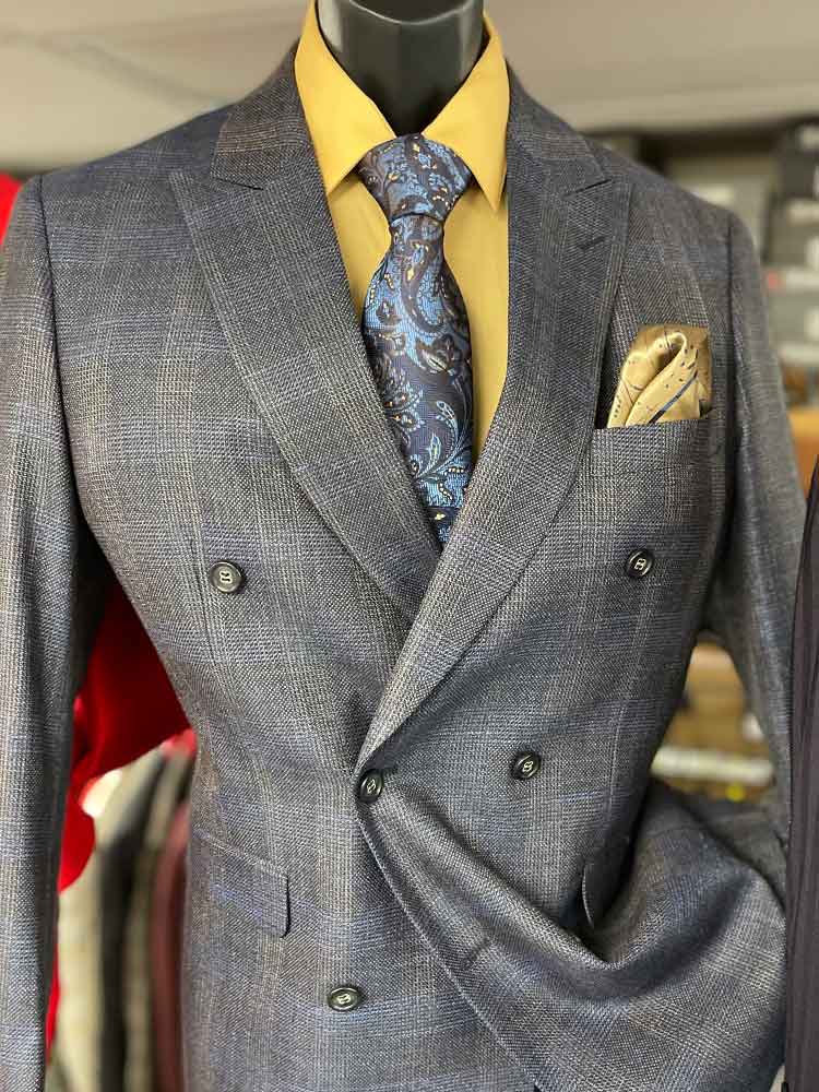Men In Style Orlando - Double-Breasted Suit