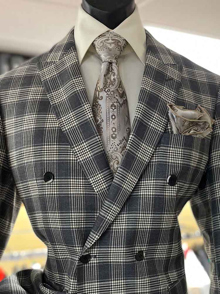 Men In Style Orlando - Double-Breasted Suit