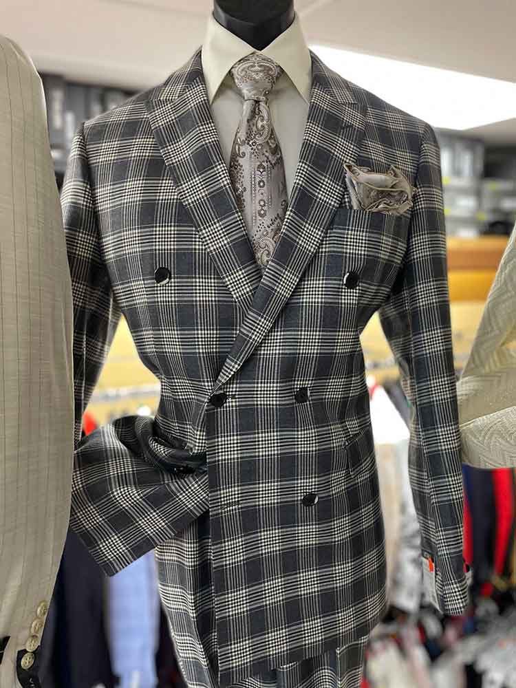 Men In Style Orlando - Double-Breasted Suit